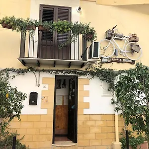 Colori Di Bahlarà 2*, Palerme Italie